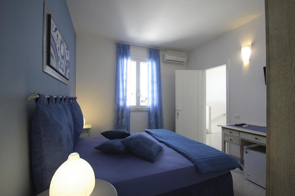 B&B Villa Genny A Pochi Passi Dal Mare San Cataldo (Apulia) Quarto foto