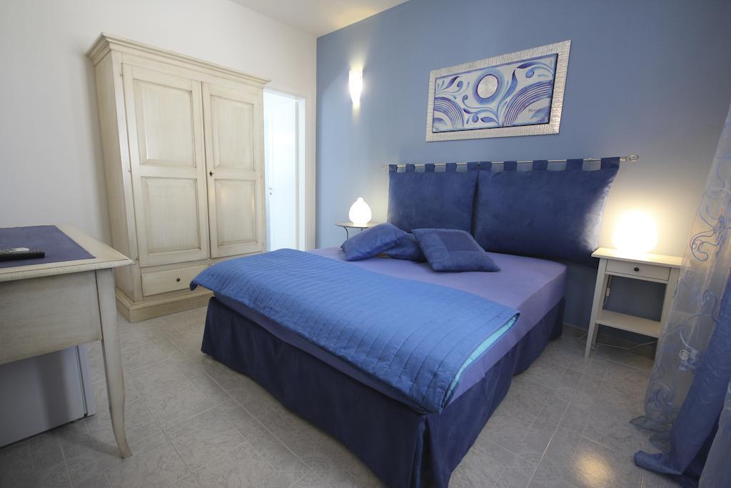 B&B Villa Genny A Pochi Passi Dal Mare San Cataldo (Apulia) Quarto foto